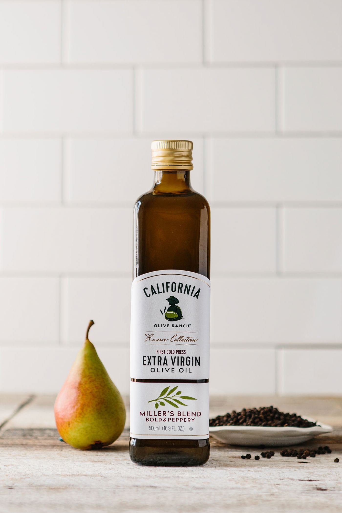 加州特級橄欖油瓶型標簽包裝設計