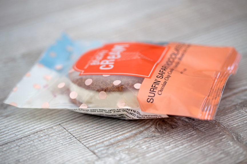 沙灘有機冰淇淋三明治餐飲食品包裝袋設計