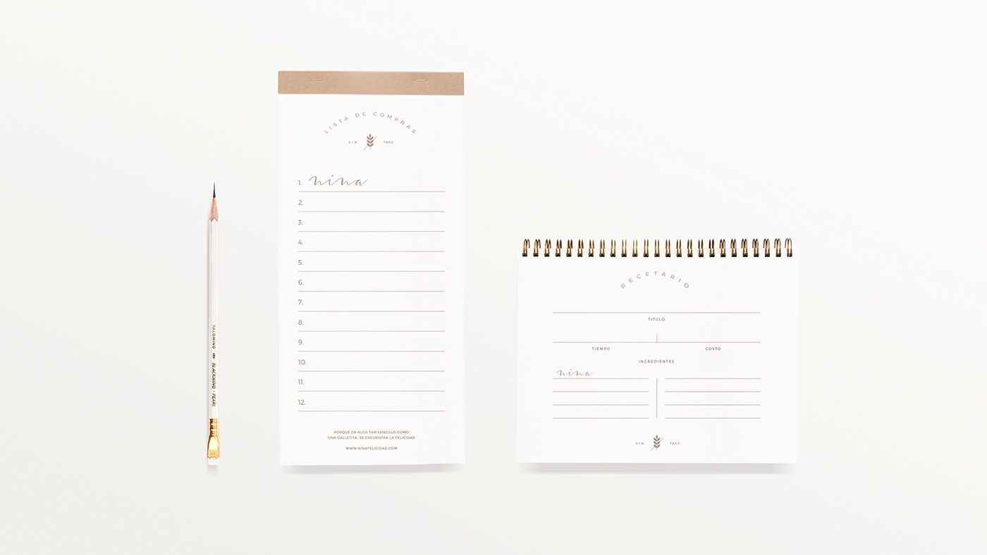 金色（香草）、巧克力色（可可和巧克力）和檸檬姜系列餅干食品包裝設(shè)計(jì)