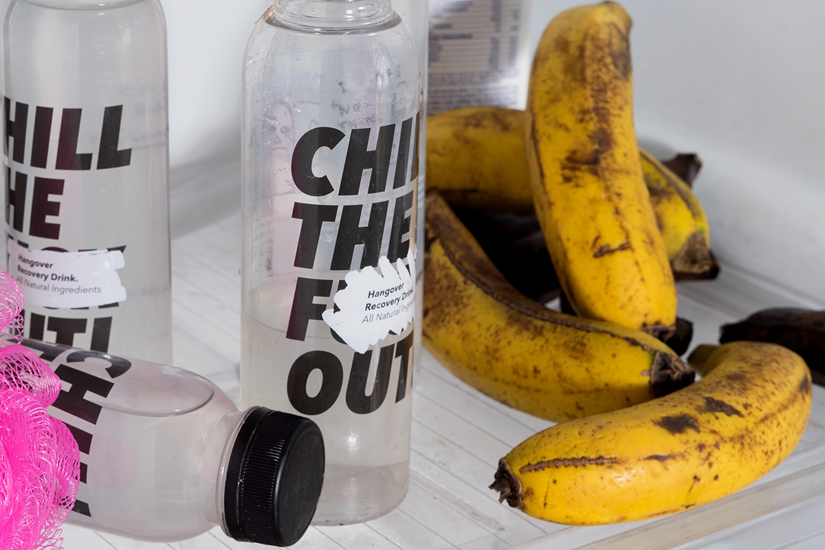 還在為喝酒頭暈而煩惱嗎?全新醒酒飲料產品及其品牌包裝設計。